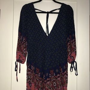 Deep V-Neck printed romper